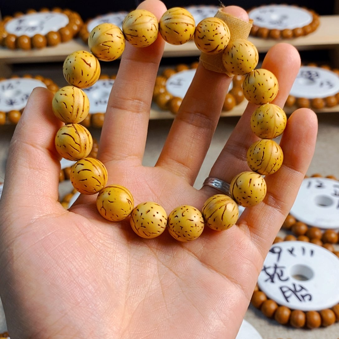 我*脑纹正圆光珠13.3尺寸