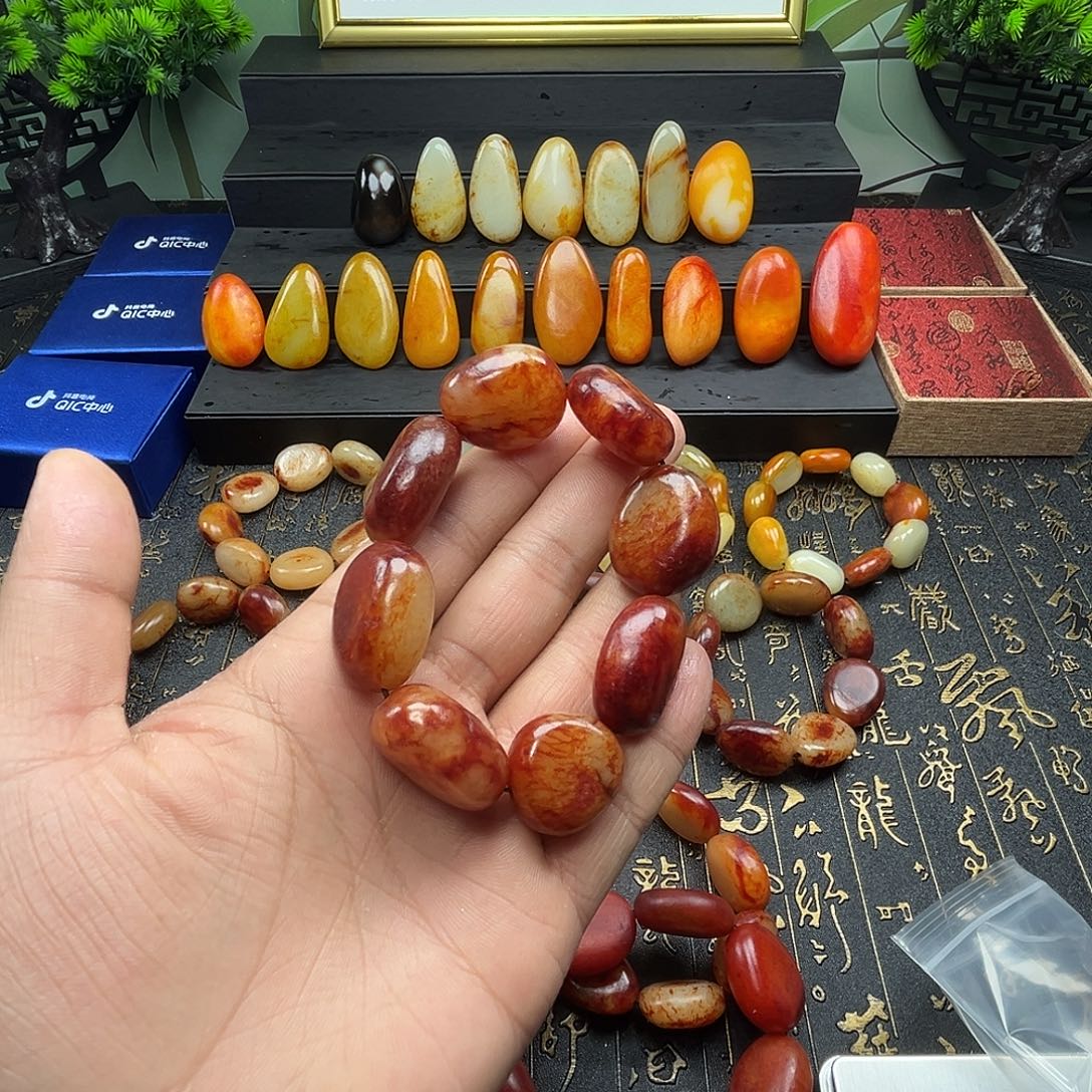 无***’和田玉未镶嵌套链