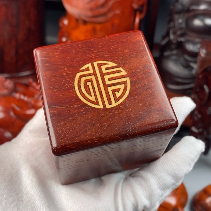 小叶紫檀其他（檀香紫檀）