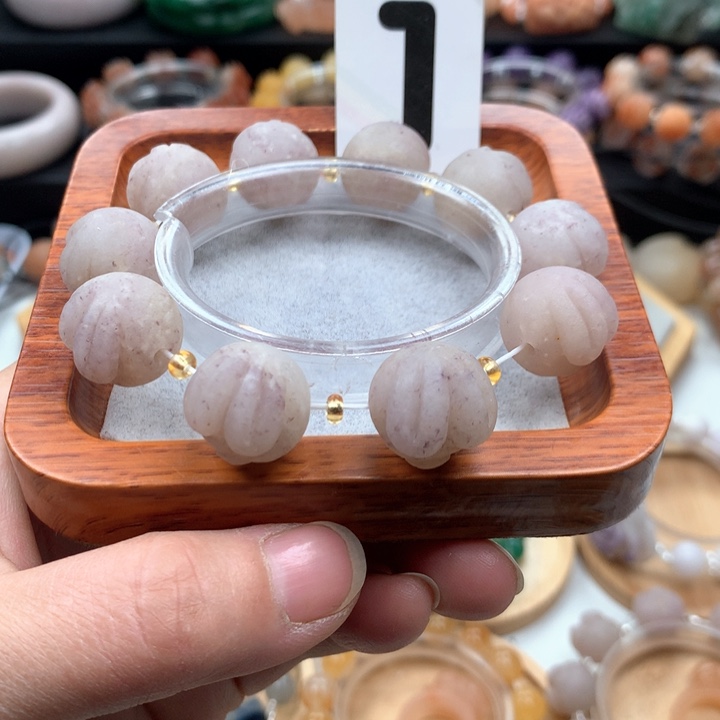石英质玉手链未镶嵌