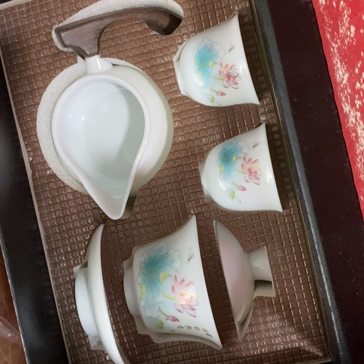 陶瓷艺术品及陶瓷制品