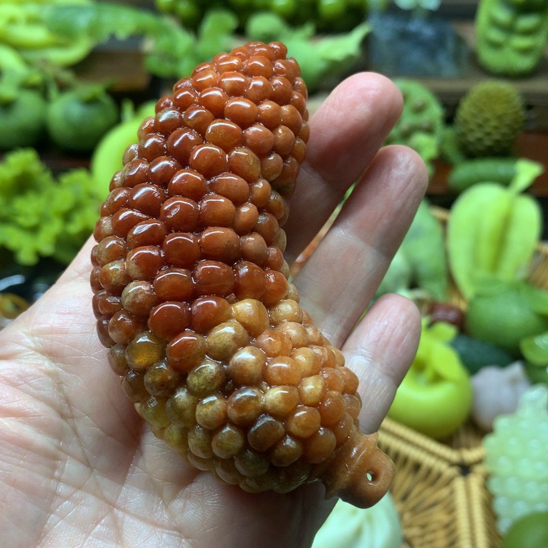 蛇纹石玉手把件未镶嵌