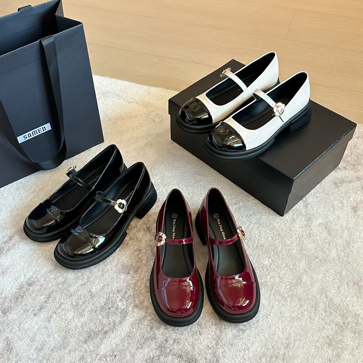 断码孤品女鞋NO退NO换 按主播给的编码备注去拍~偶有微瑕介意慎拍