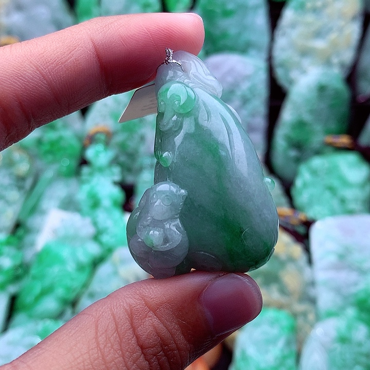 翡翠吊坠(不含链)未镶嵌