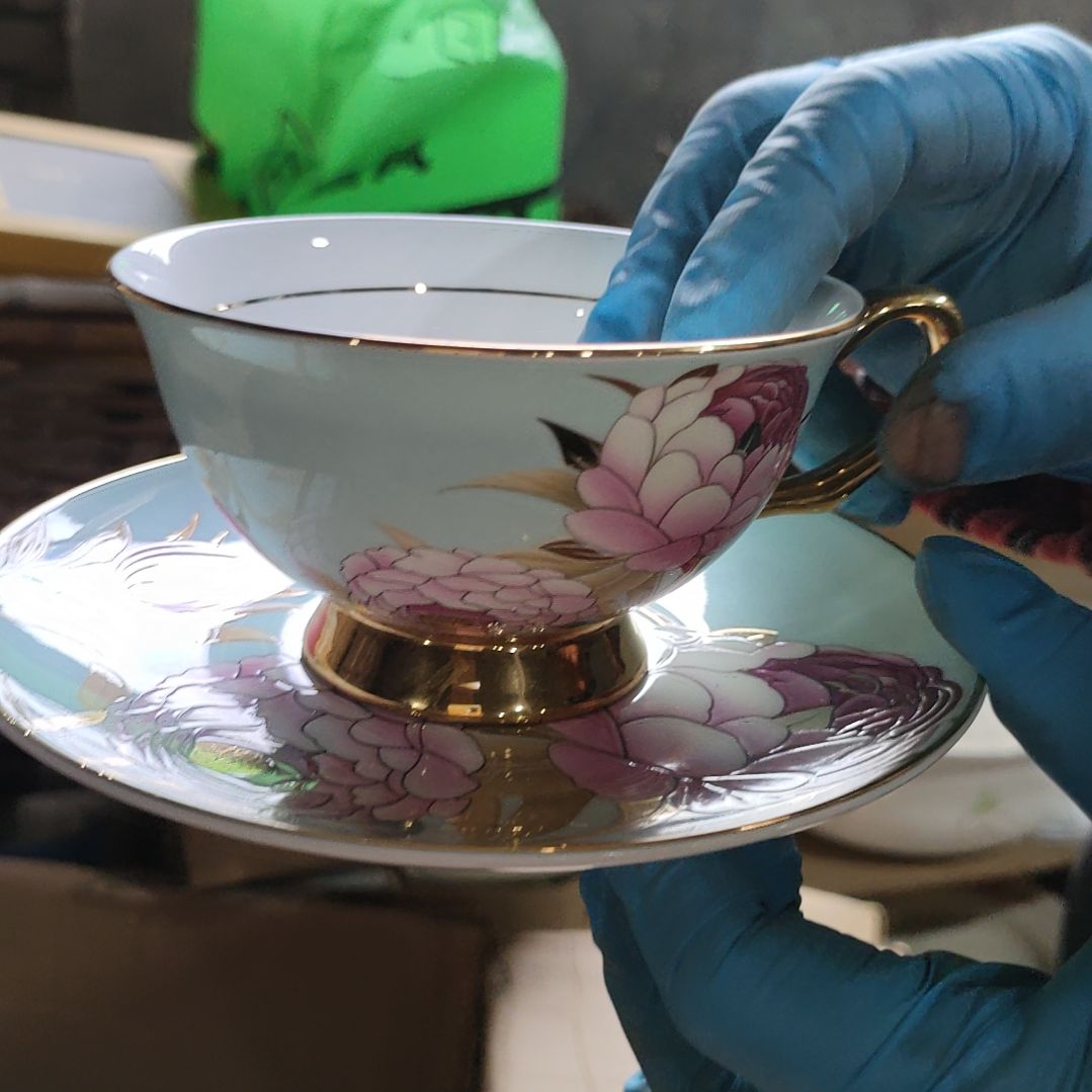 摆件陶瓷盘子碗啥都有