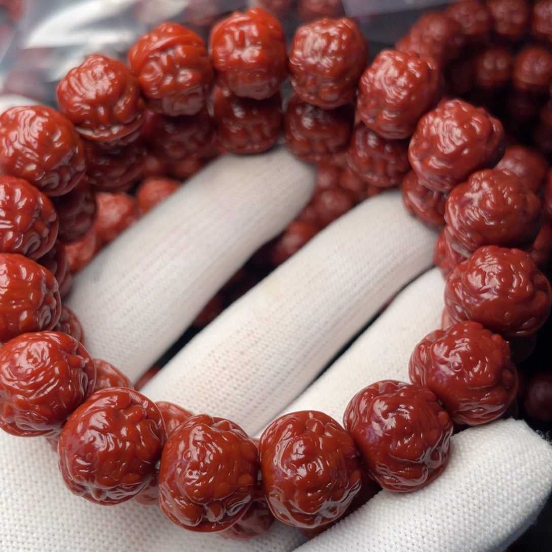 温***哥手串猴头核桃蟾王