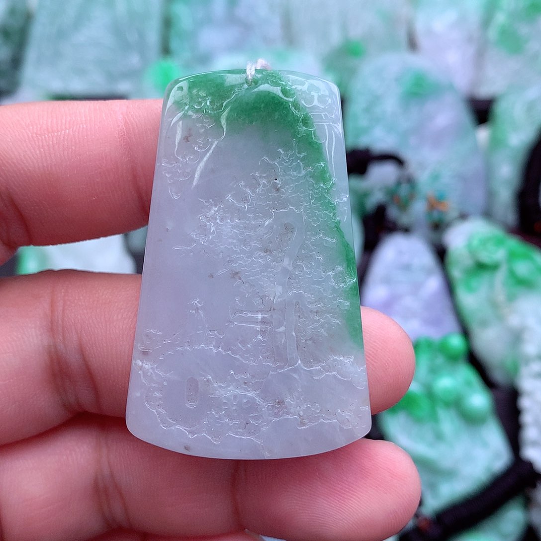 翡翠吊坠(不含链)未镶嵌