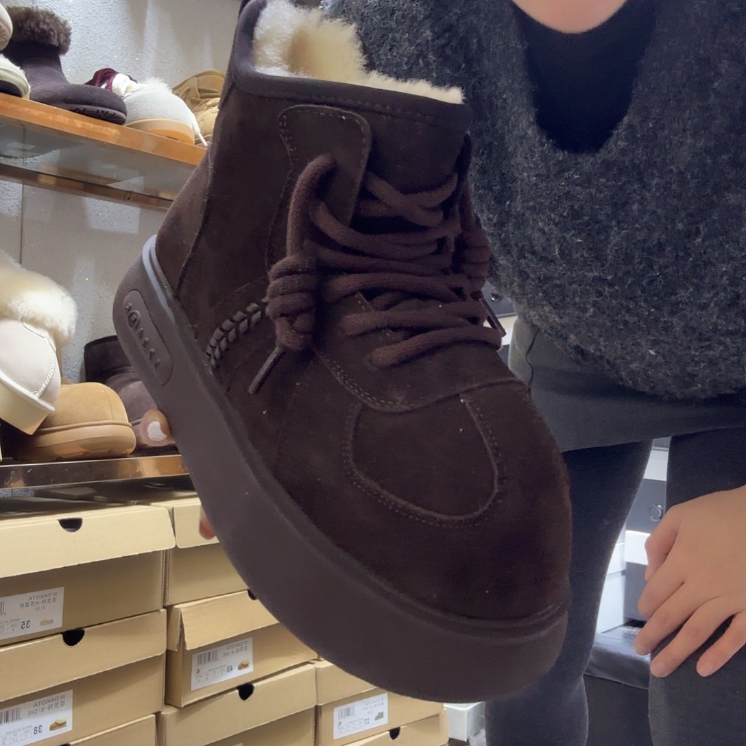 38码卡皮巴拉雪地靴咖色