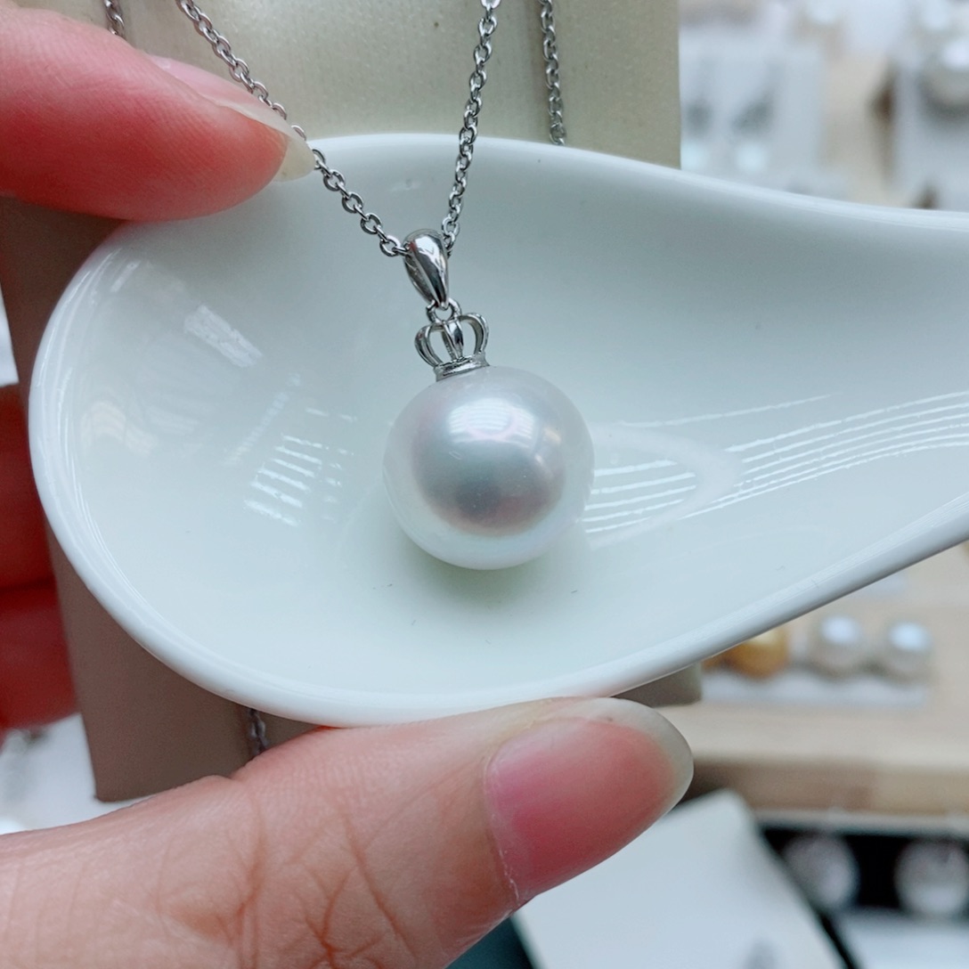 +****淡水珍珠银S925镶嵌吊坠(赠链)14.2mm