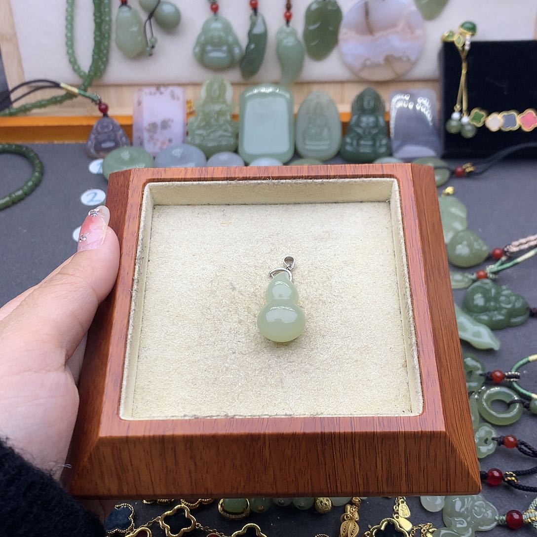 和田玉吊坠(不含链)银S925镶嵌