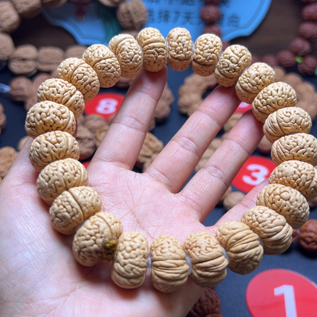 文玩核桃吊坠桃核20加