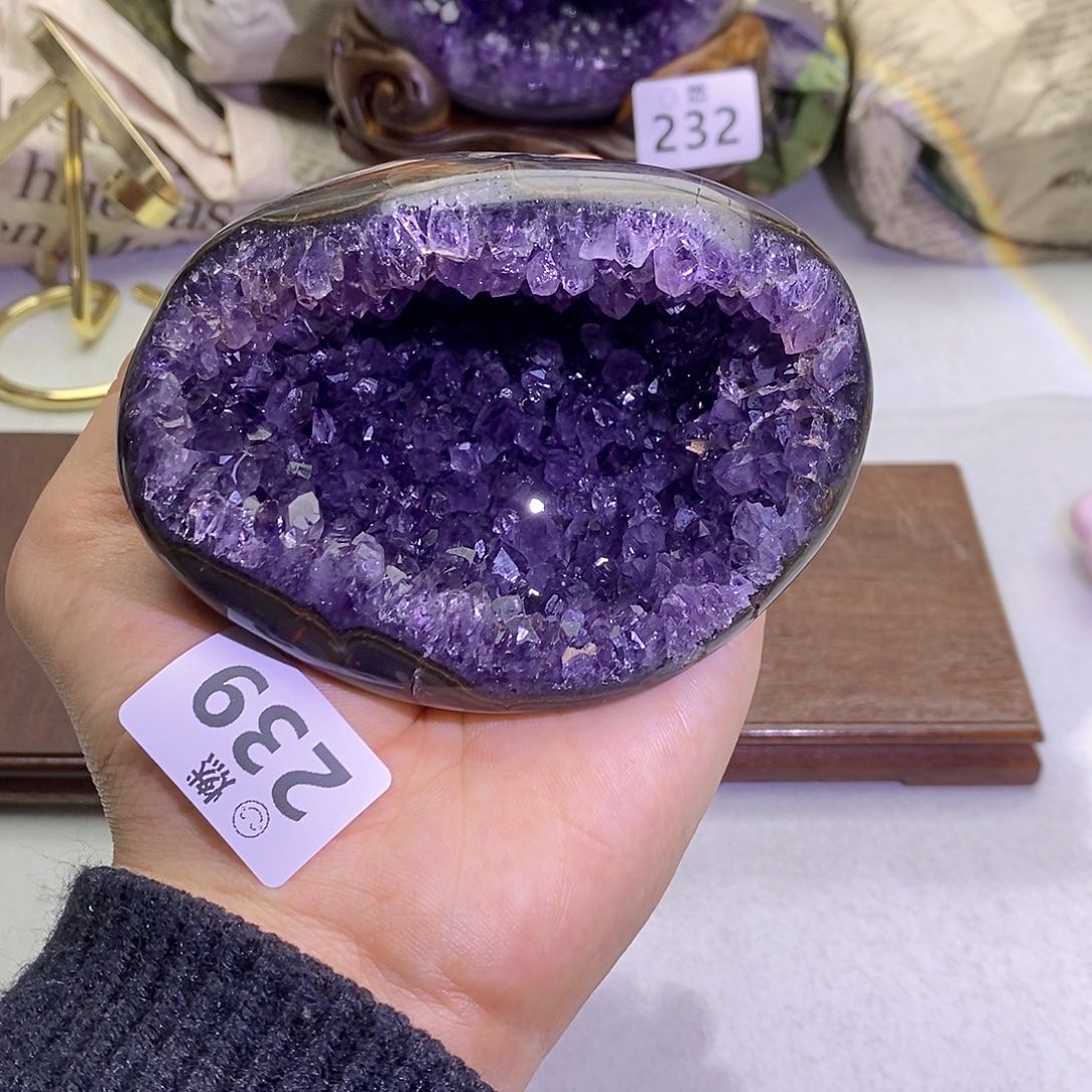 紫晶大型摆件（非配饰）未镶嵌