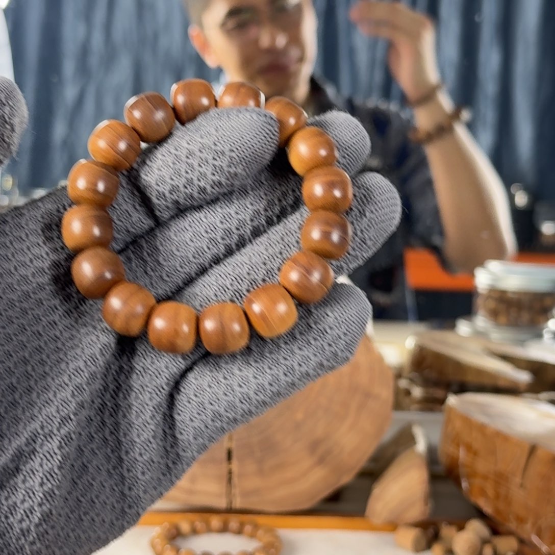 檀香木其他沉水级王系列十号料“百年虫漏”1314横黑