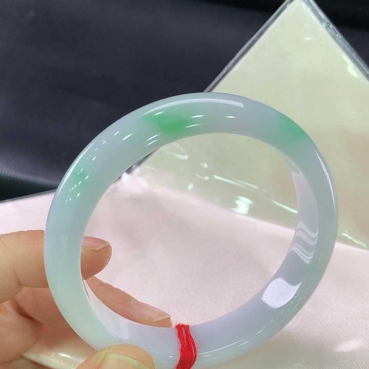 翡翠手镯未镶嵌正圈58