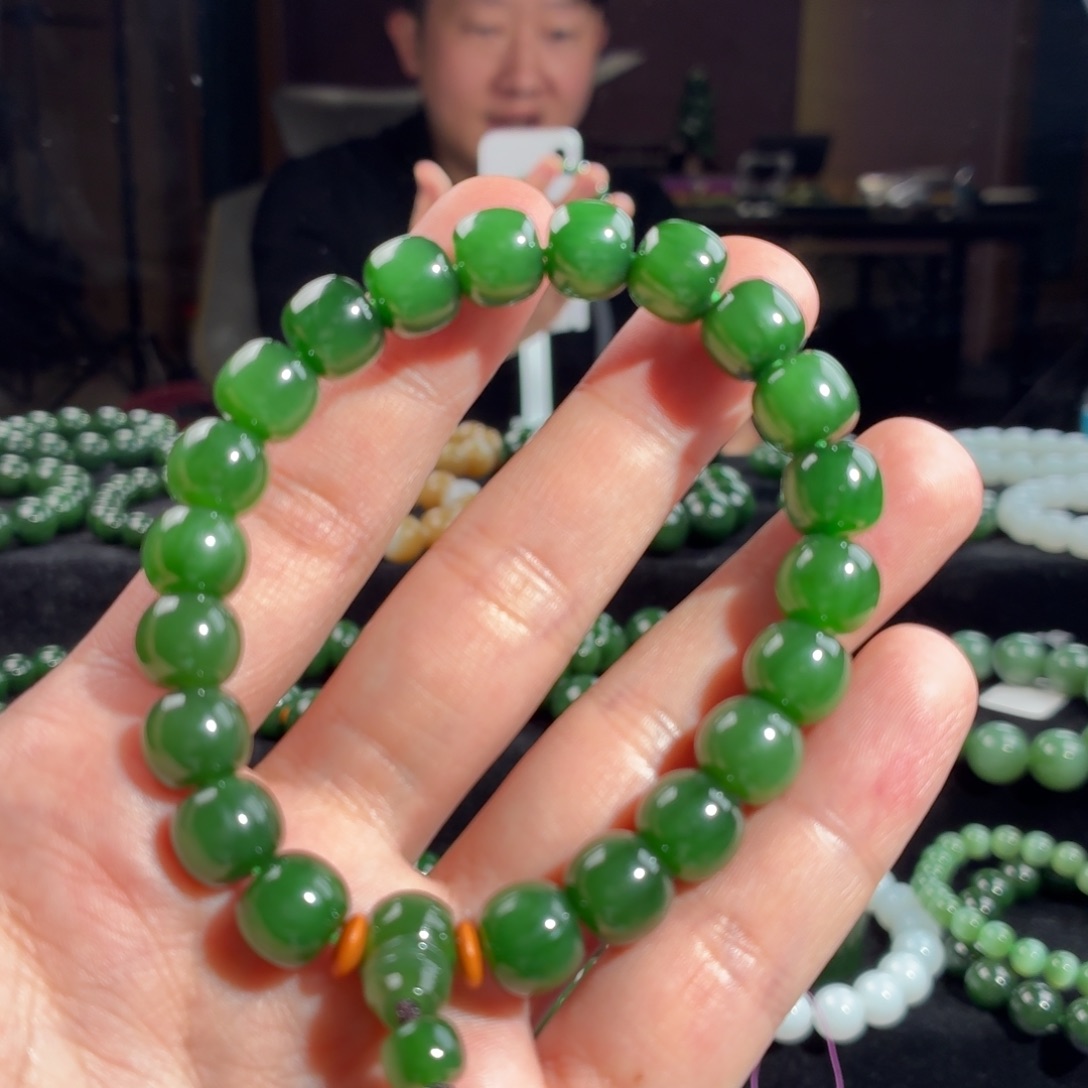 和田玉（碧玉）未镶嵌手串