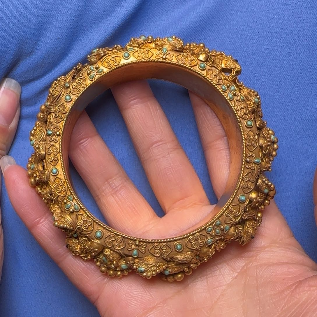 心**曦手镯：63。圆口