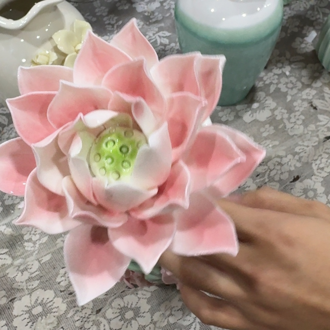 陶瓷花，拍满20发货，退款拉黑