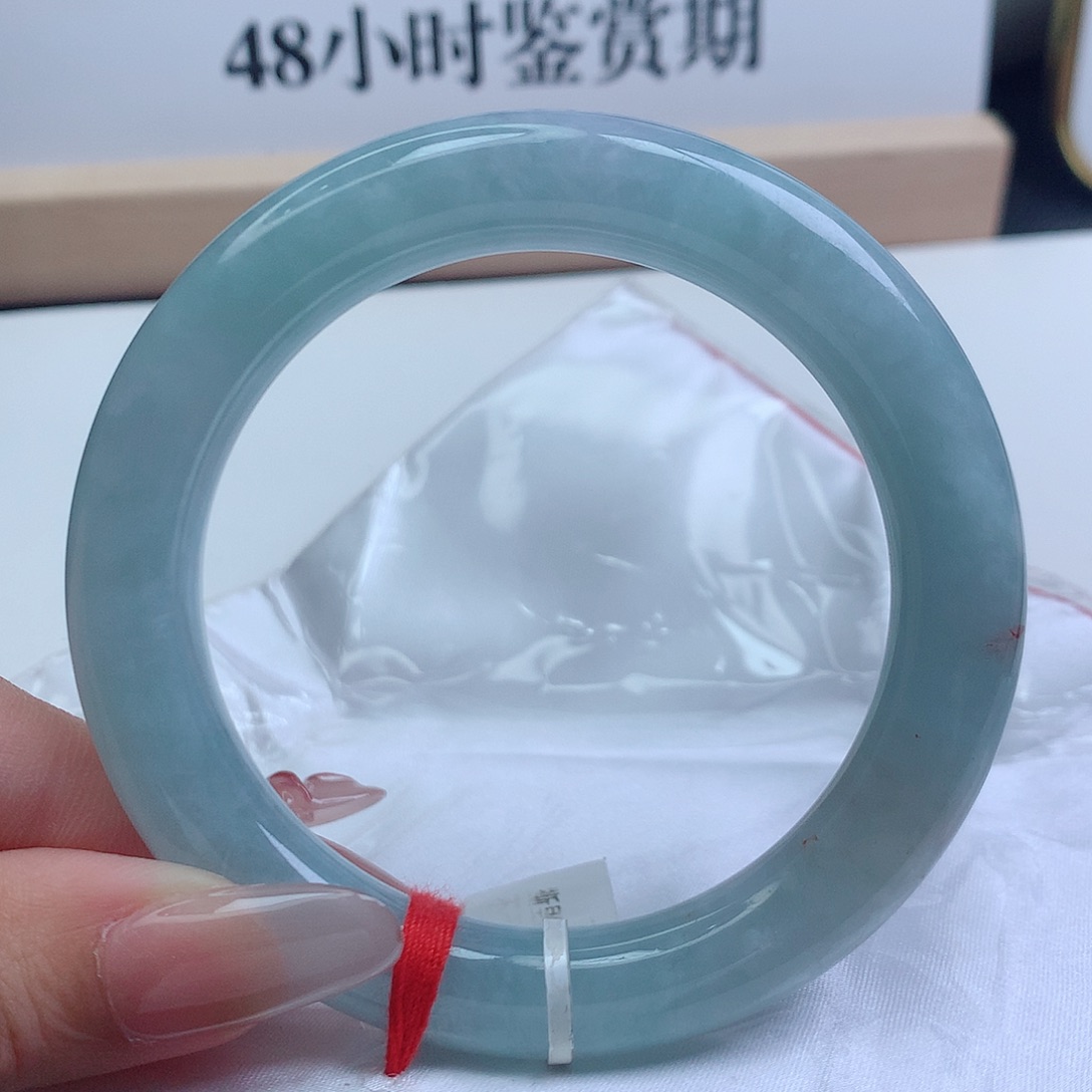 翡翠手镯未镶嵌58.3圈口