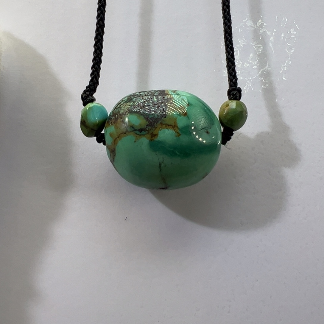 绿松石未镶嵌挂件