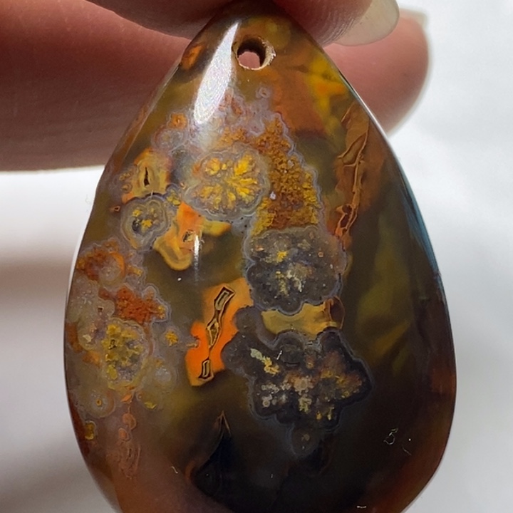 玛瑙/玉髓颈饰未镶嵌