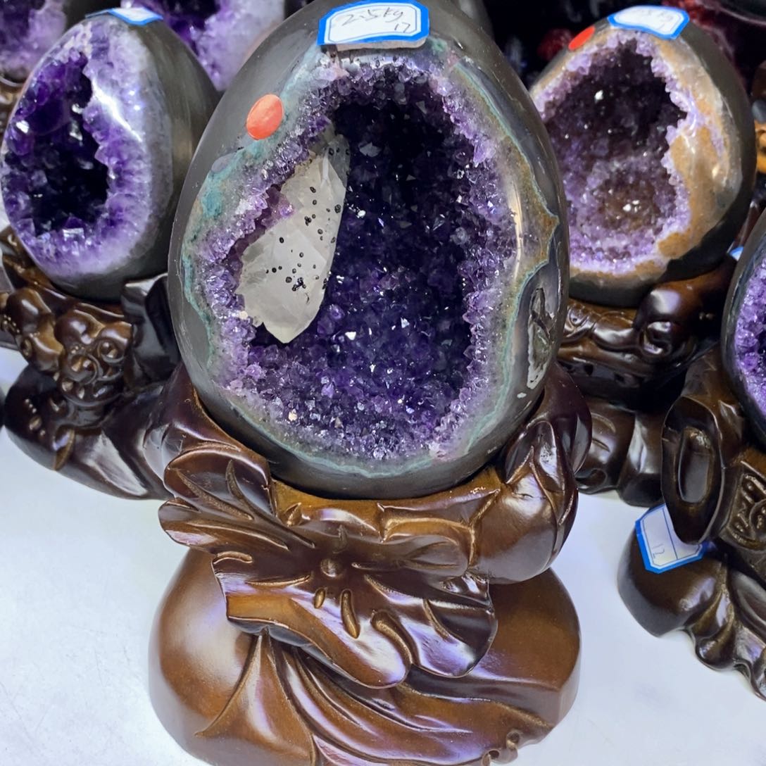 紫晶摆件未镶嵌莹