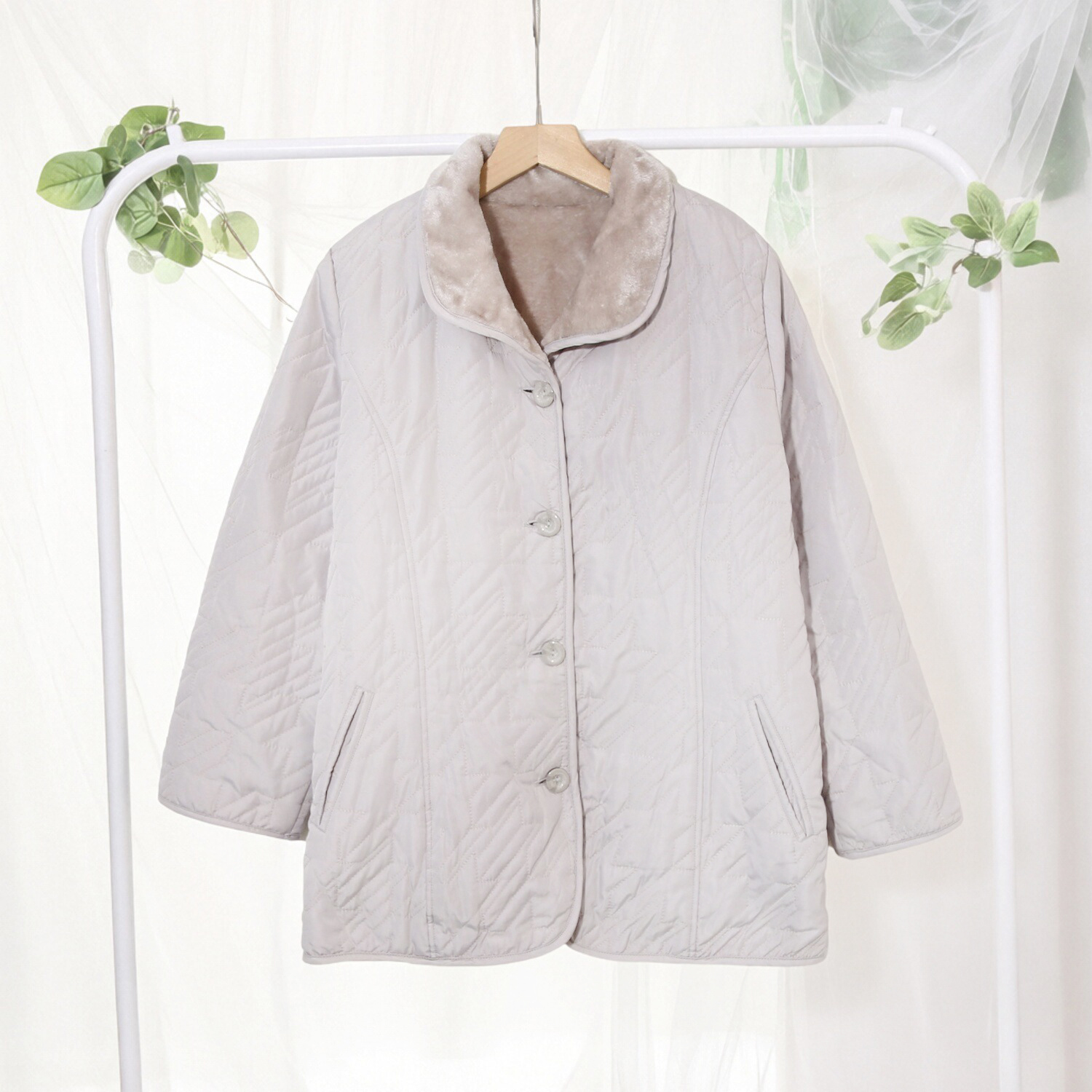 翻领加绒夹棉设计感女士潮流保暖百搭爆款秋冬休闲棉服6C937