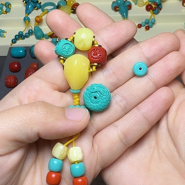 非金属顶13.腰方糖4.三通13.龙扣16.绿隔片