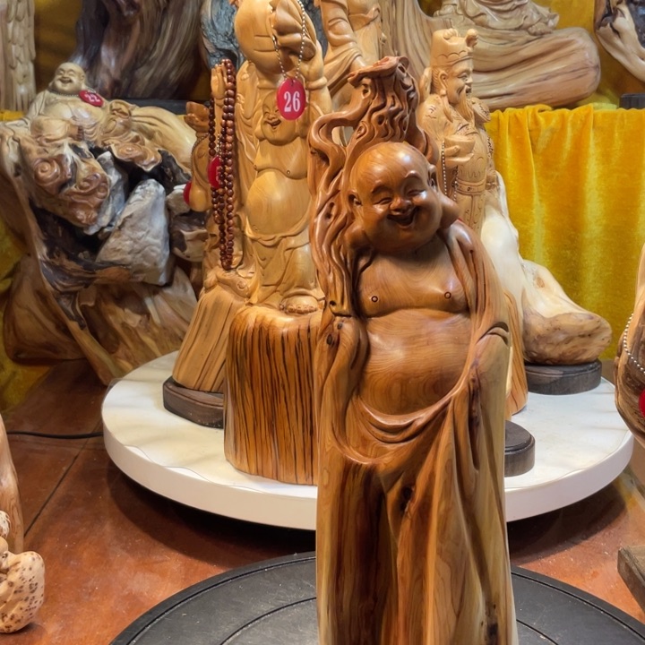 柏木（崖柏）暴***?崖柏   弥勒