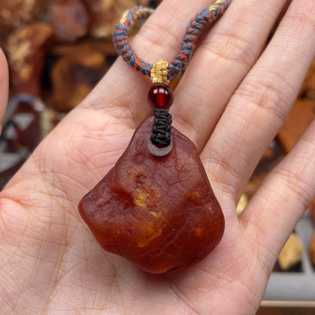 未镶嵌蜜蜡珠宝奇石