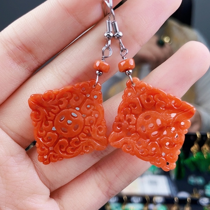 翡翠耳饰未镶嵌饰品