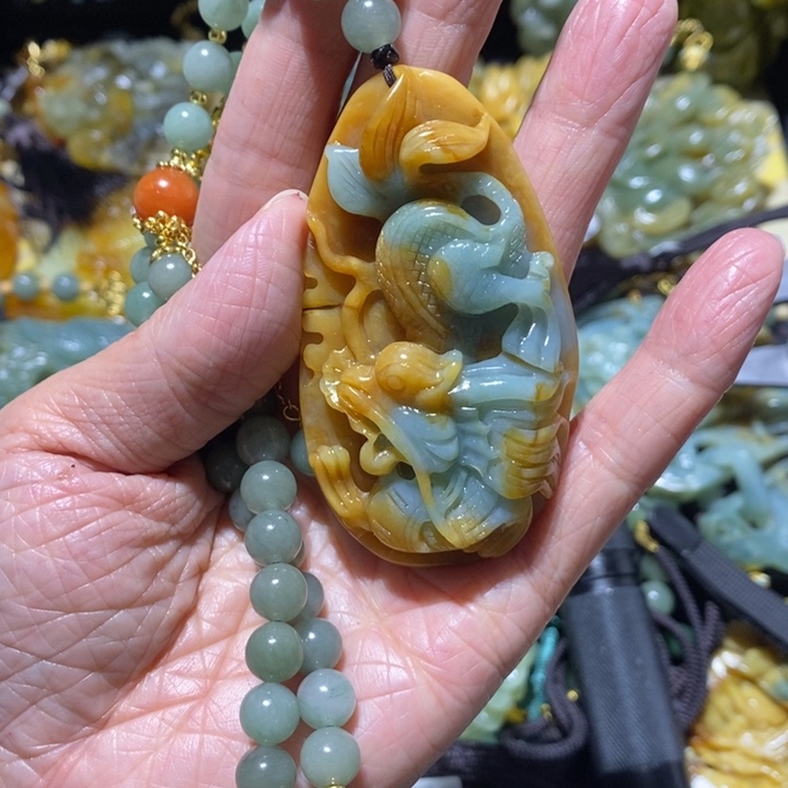 岫玉岫玉吊坠未镶嵌