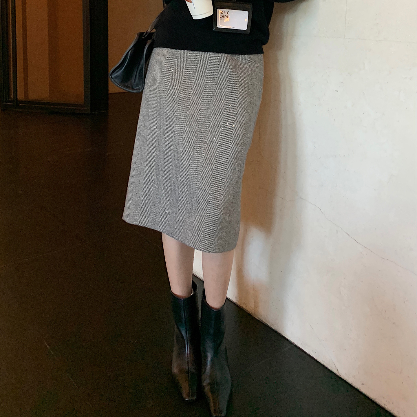 高质羊毛亮片花呢 简约通勤高级感显瘦羊毛呢-半裙！