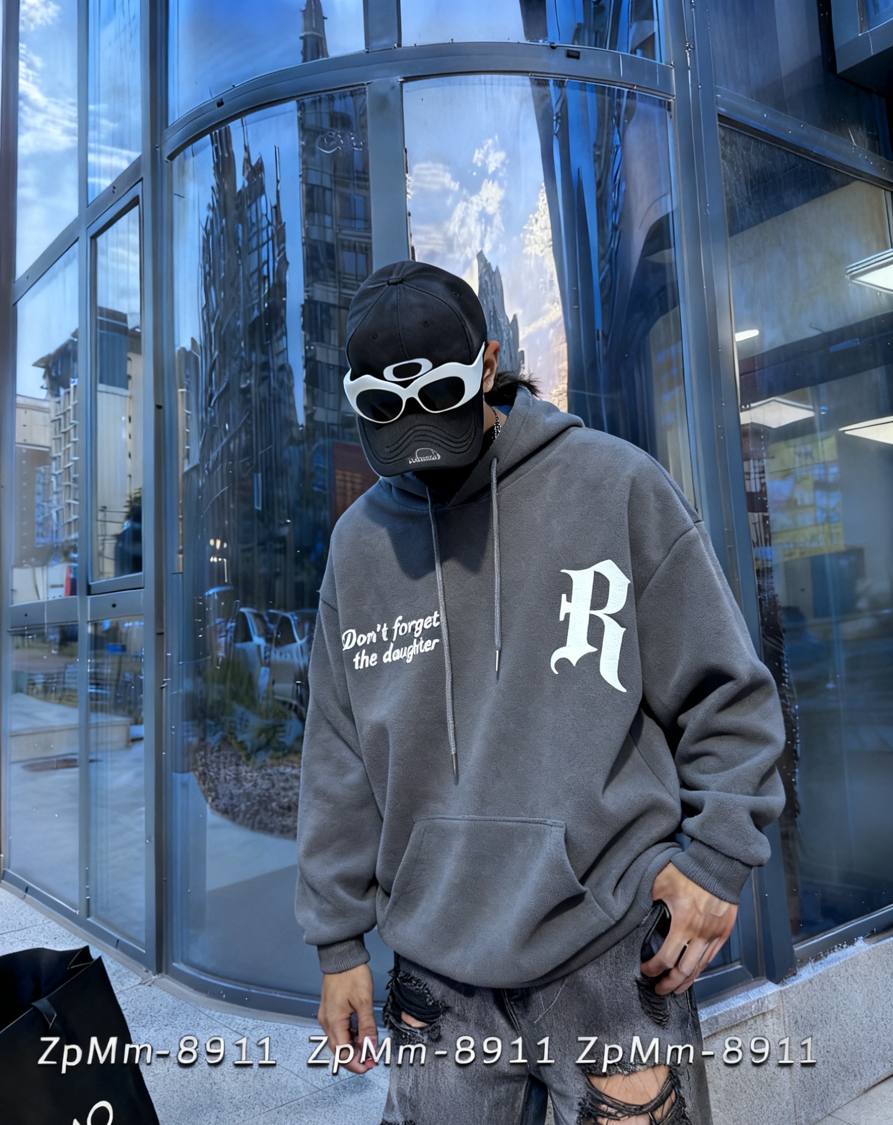 美式6839落肩袖套头秋季印花耐磨连帽卫衣韩版黑白灰色时尚加绒