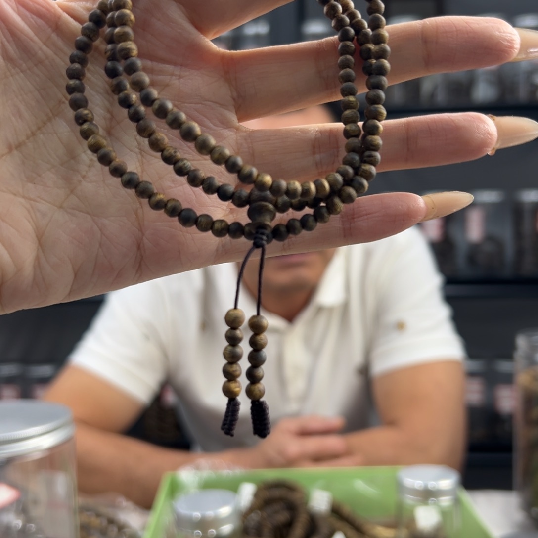 沉香手串小*尼奇楠沉香卡4圆多多样性发一
