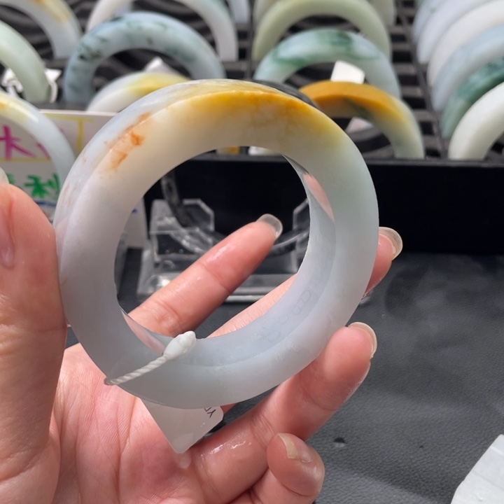 定制翡翠49-55未镶嵌正圈