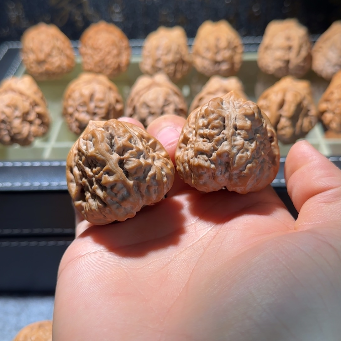 吊坠文玩核桃40疙瘩蛙