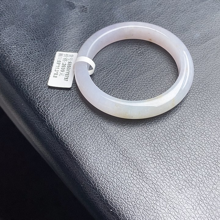 翡翠手镯未镶嵌59圈口