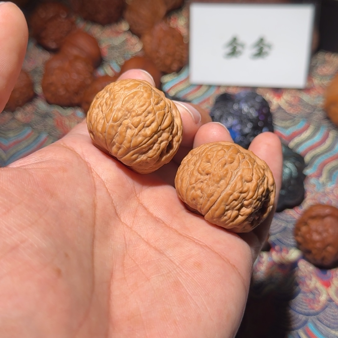核桃把件1140平底锅，尺寸35 36 28