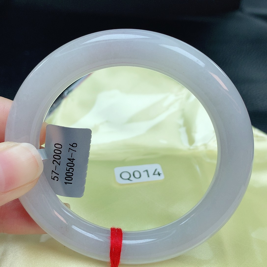 翡翠手镯未镶嵌缅甸天然A货翡翠手镯