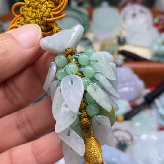 【闪购商品】颈饰未镶嵌翡翠