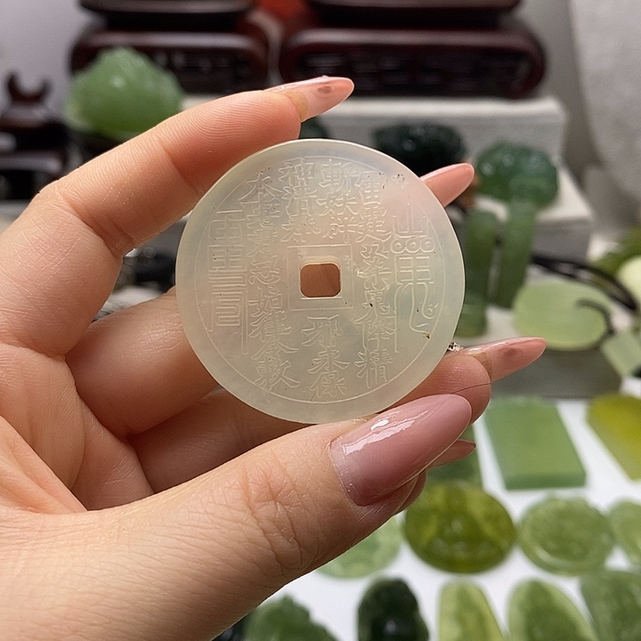 三***少蛇纹石玉未镶嵌挂件