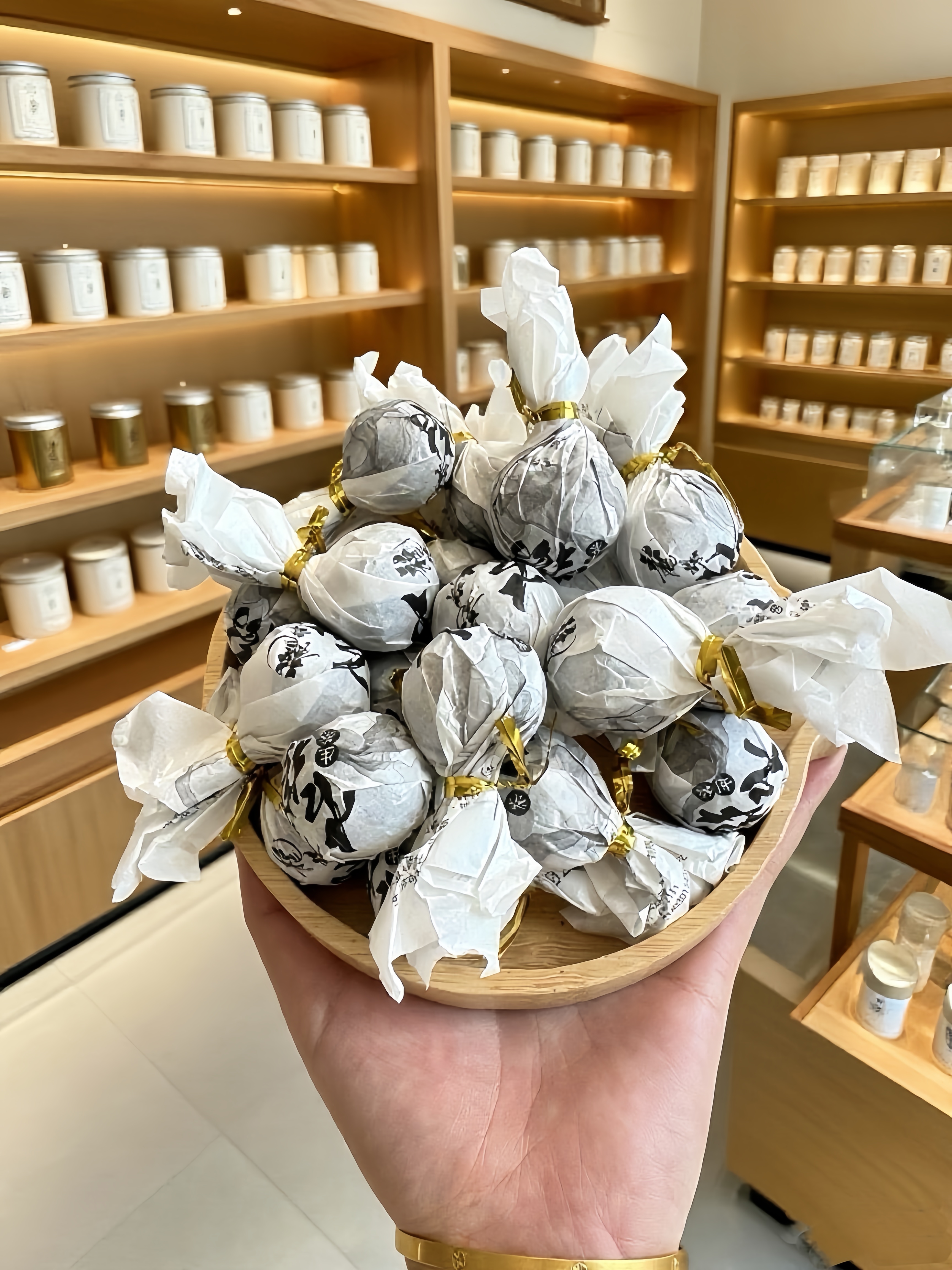 【昔归】古树生茶 龙珠2025年头春头采 普洱茶鲜爽香甜高货花香飘香