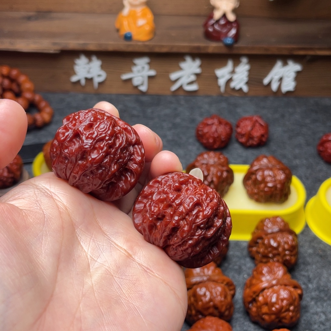 吊坠文玩核桃文玩核桃 手把件 血麒麟 40