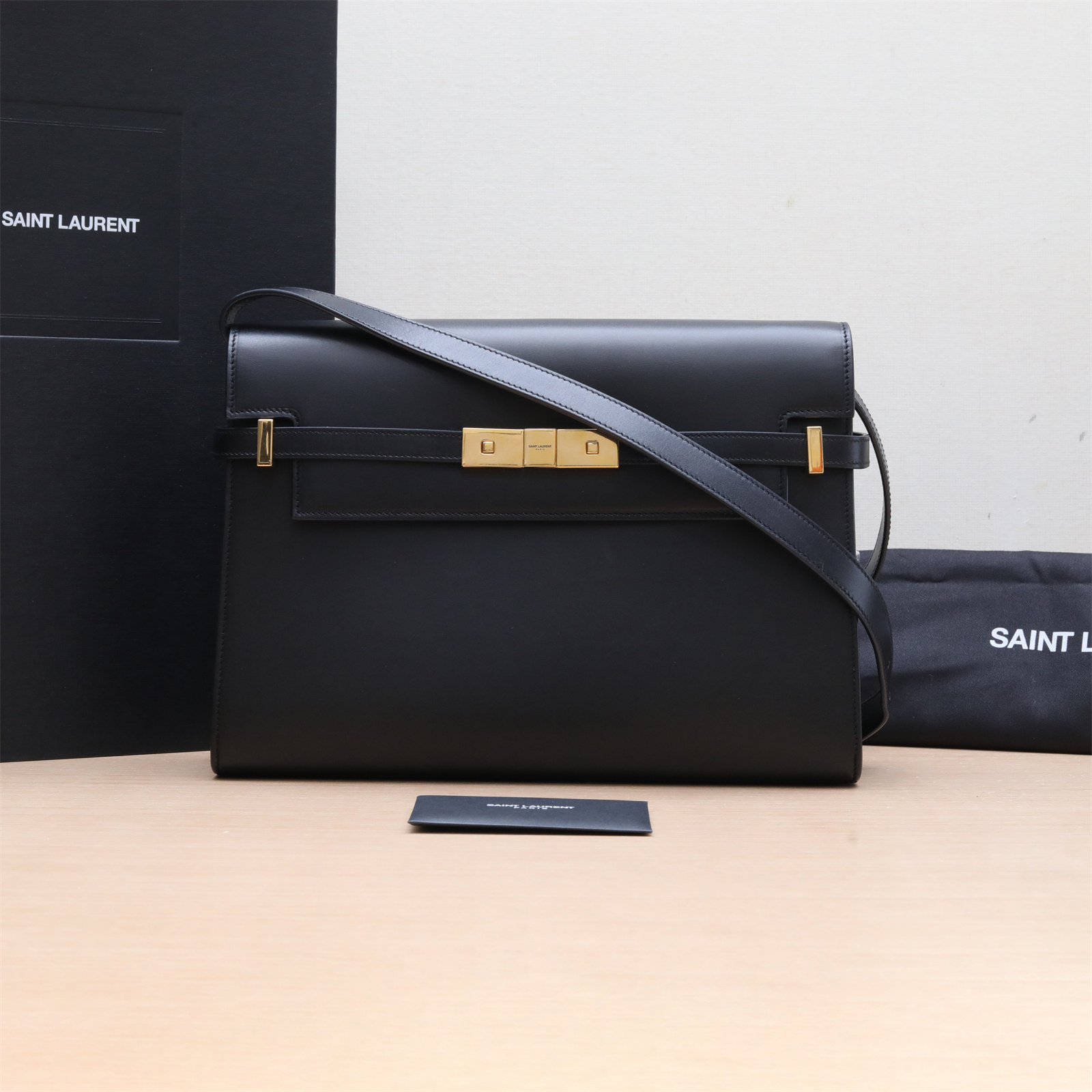 95新 YSL/圣罗兰 小花双双 曼哈顿 BOX 中号 黑色 皮革C 单肩包