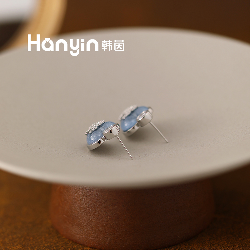 铜合金合成锆石耳饰 925银针 星光点点蓝色爱心小香风双C耳环AAA