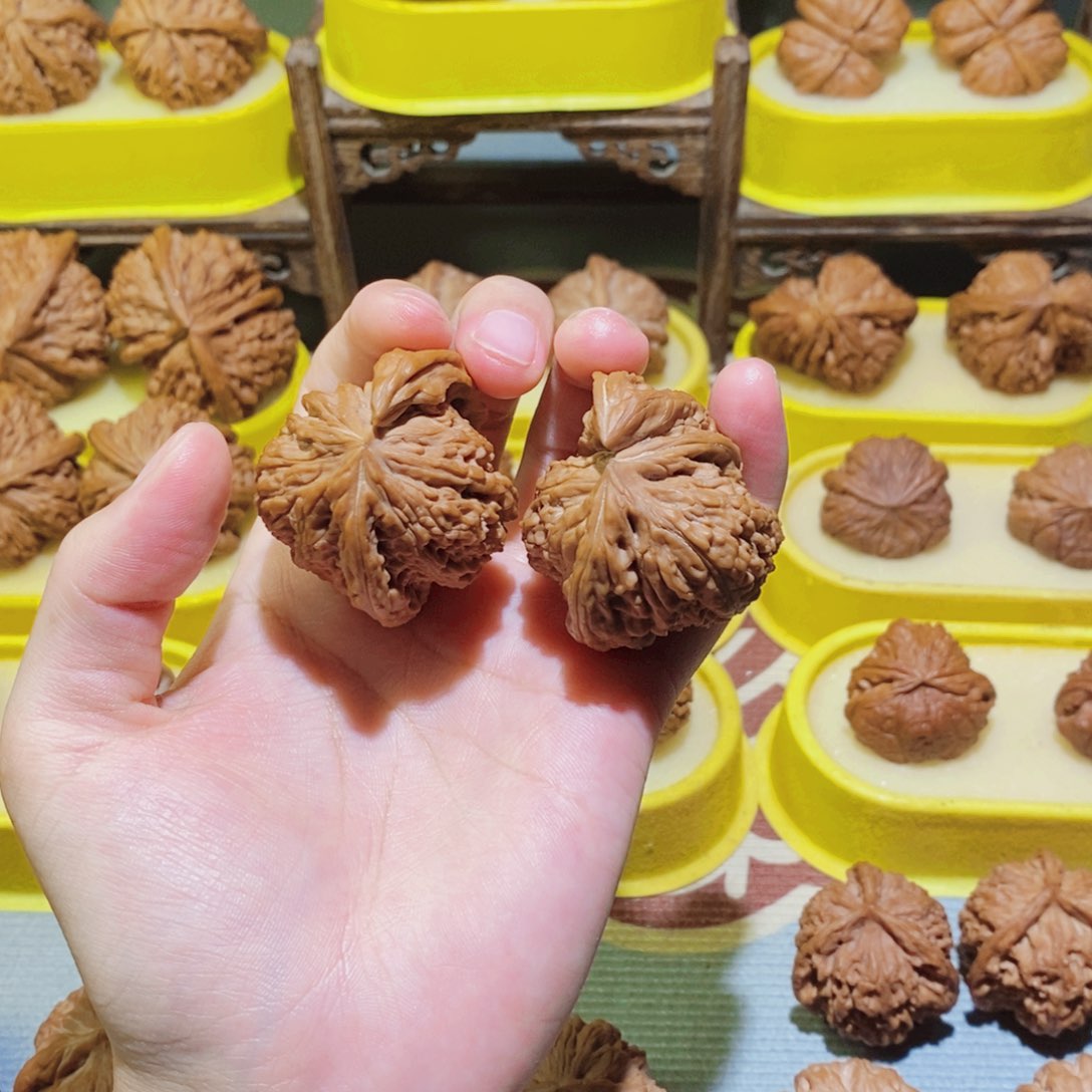 【闪购商品】吊坠文玩核桃南疆牛