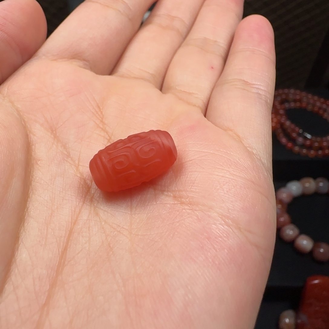 南红玛瑙未镶嵌回纹桶珠9mm