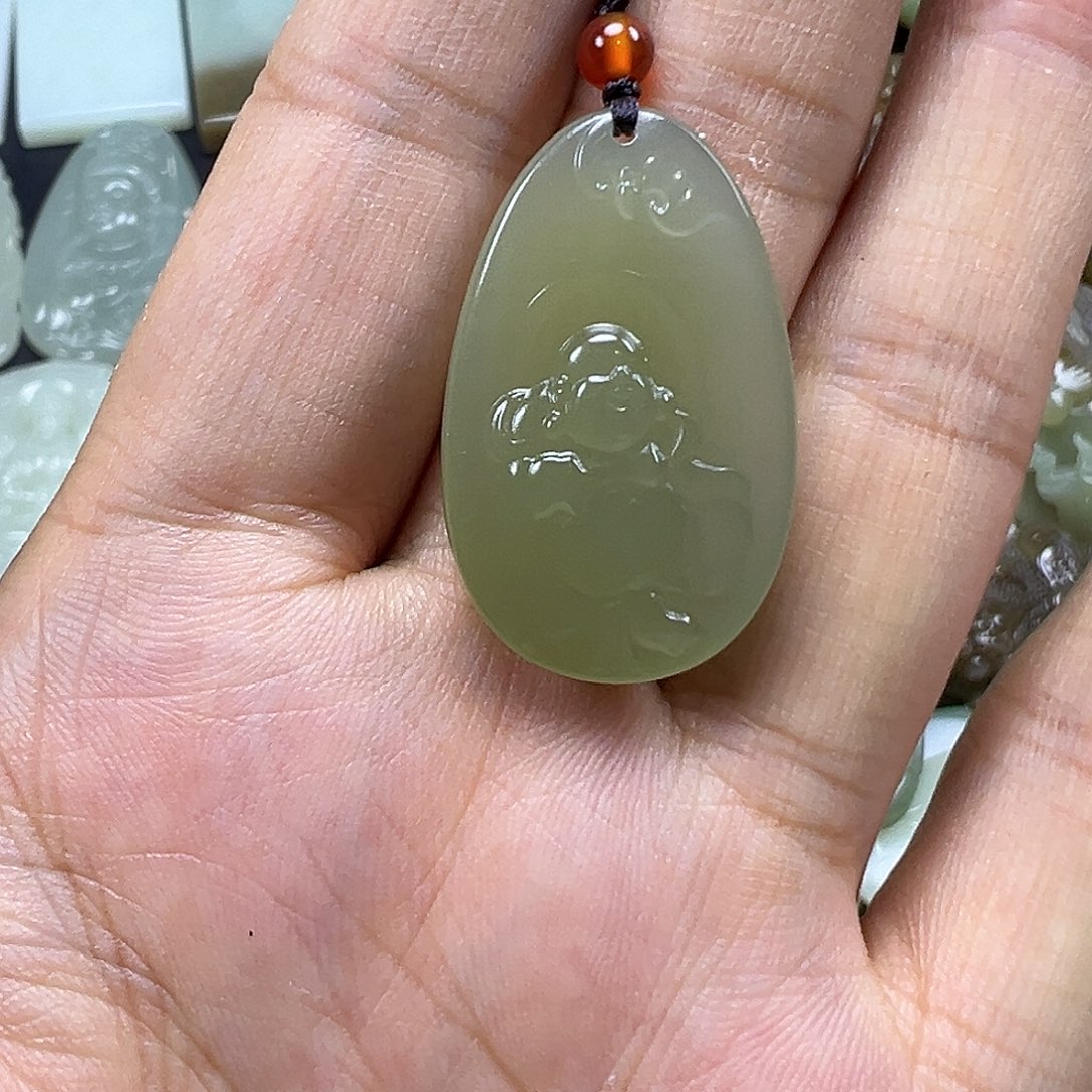 和田玉未镶嵌吊坠(不含链)