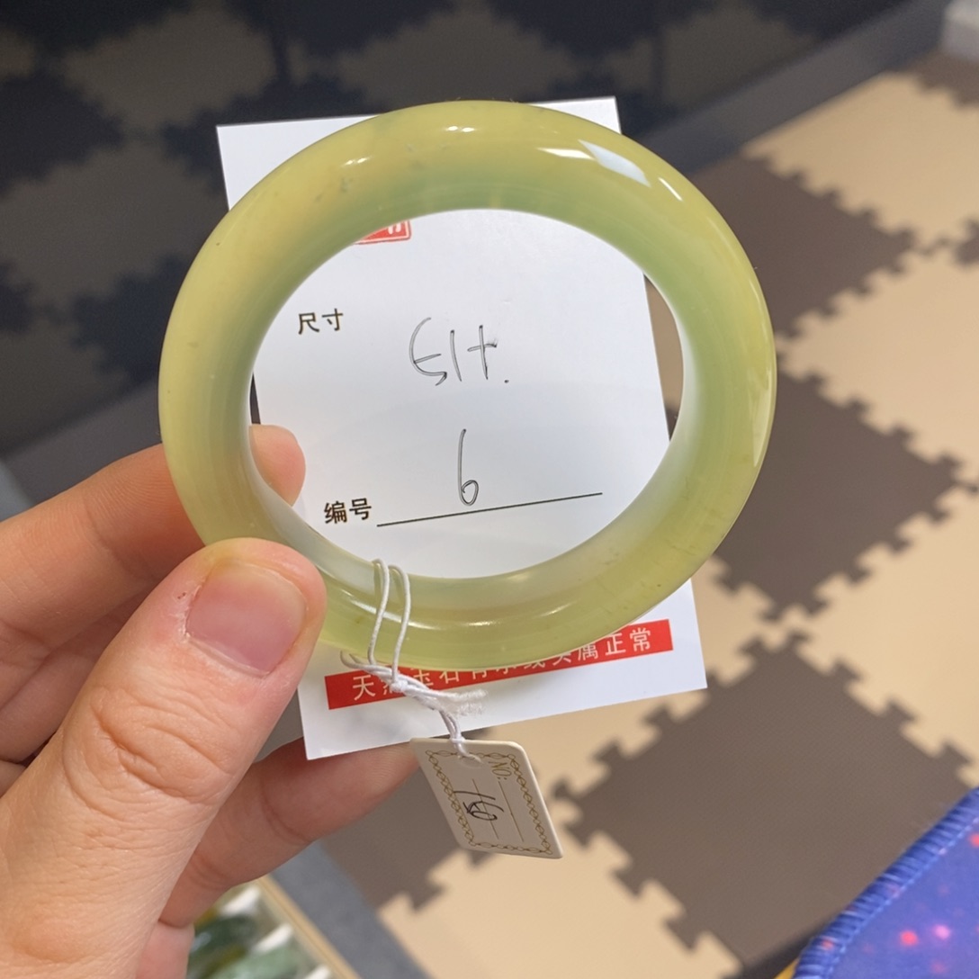 蛇纹石玉手镯未镶嵌饭*喵