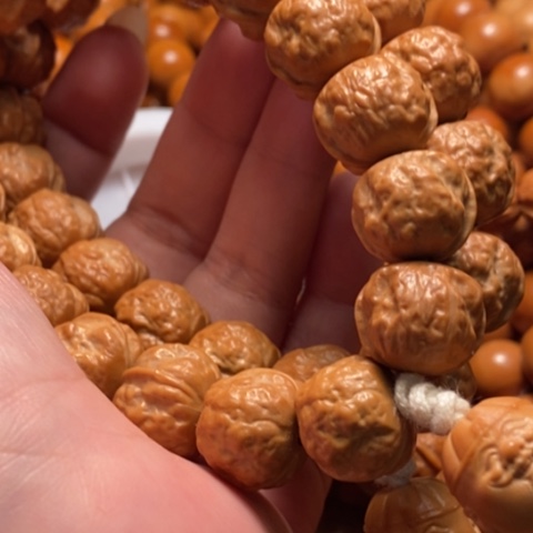 【闪购商品】猴头核桃手串花****产品